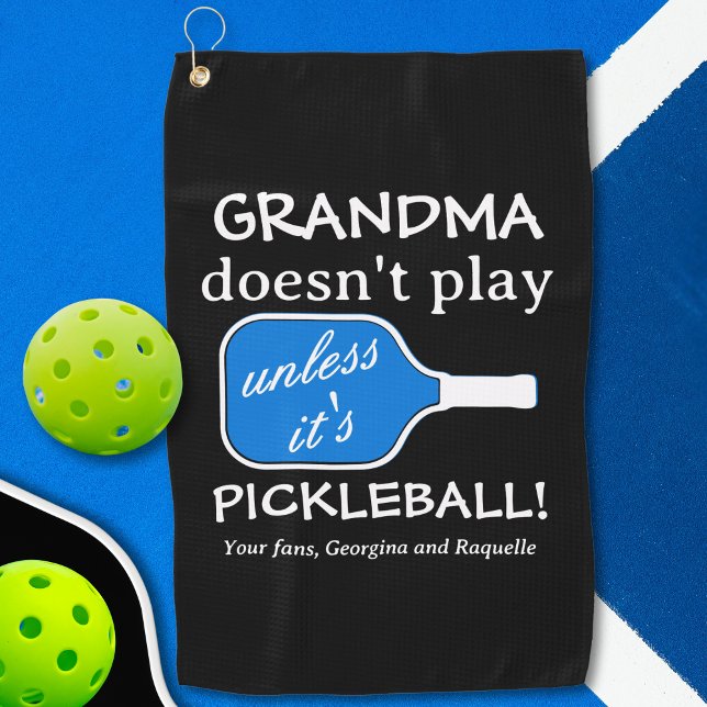 Niedlicher Oma Spaß Spaß Typografie Funny Pickleba Golfhandtuch (Funny Pickleball Grandma Humor Sports Towel)