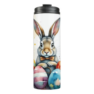 Niedlicher Osterhase mit farbenfrohen bemalten Eie Thermosbecher