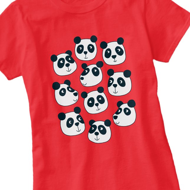 Niedlicher Panda-Bär T-Shirt (Von Creator hochgeladen)