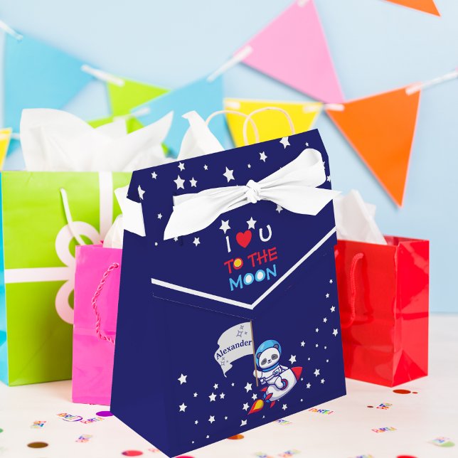 Niedlicher Panda-Bärenastronaut auf Raketenschiffs Geschenkschachtel (Von Creator hochgeladen)