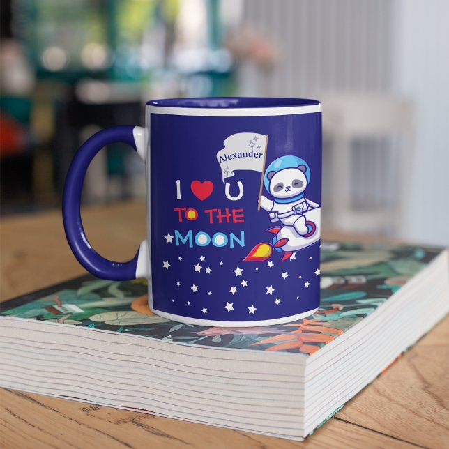 Niedlicher Panda-Bärenastronaut auf Raketenschiffs Tasse (Von Creator hochgeladen)