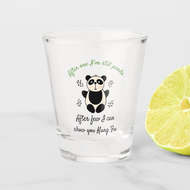 Niedlicher Panda Schnapsglas (Vorderseite)
