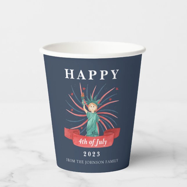 Niedlicher Patriotischer Rot Weiß und Blau 4. Juli Pappbecher (Vorderseite)