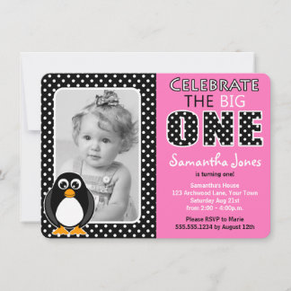 Niedlicher Penguin-erstes Geburtstags-Party-Rosa Einladung