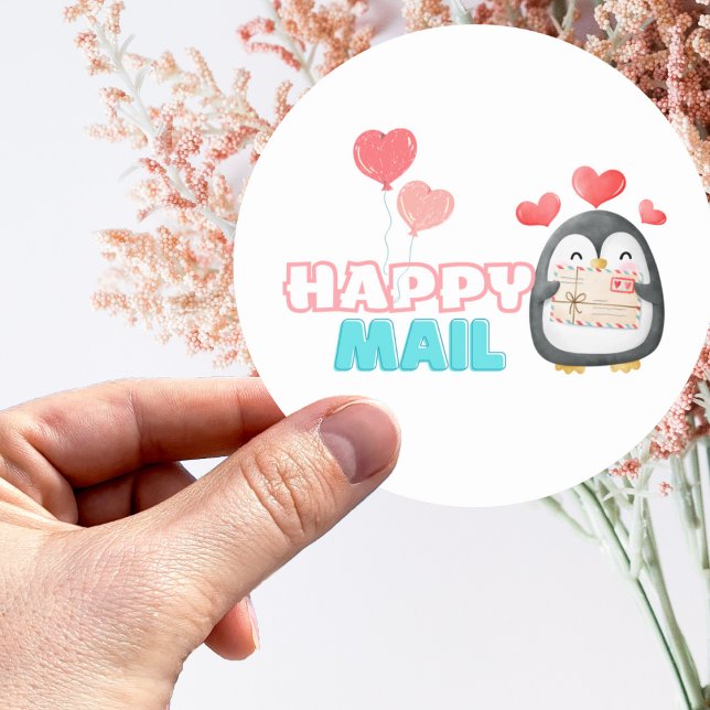 Niedlicher Pinguin Happy Mail Round Sticker mit He (Von Creator hochgeladen)