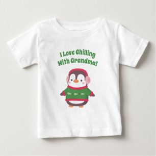 Niedlicher Pinguin I Liebe mit Oma Funny Baby T-shirt