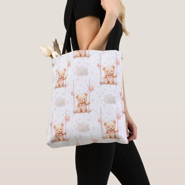 NIEDLICHER PINK-TEDDY-BAR (Von Nahem)