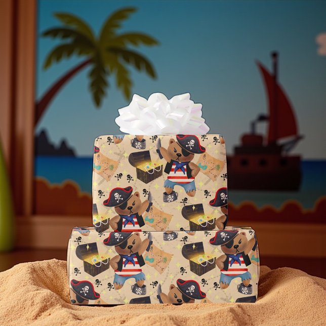 Niedlicher Piratenbär - Karte Geschenkpapier (Cute pirate bear gift wrap with maps and treasure chests, perfect for kids’ pirate party presents.)