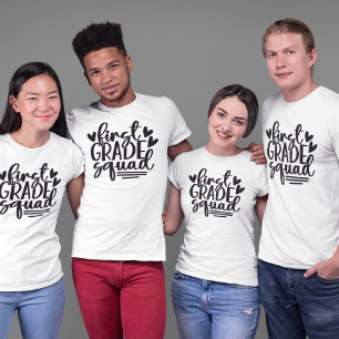 Niedlicher Platz der ersten Klasse mit dem Namen d T-Shirt