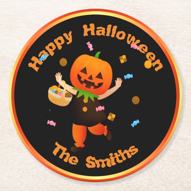 Niedlicher Pumpkin Head Trick oder Treater Hallowe Runder Pappuntersetzer (Vorderseite)