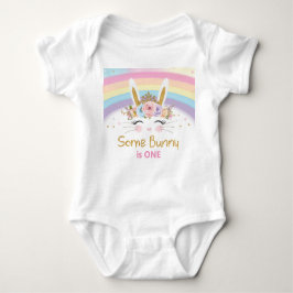 Niedlicher Regenbogen Bunny 1 Geburtstag Party Kos Baby Strampler