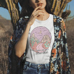 Niedlicher Retro-Wanderlust-T - Shirt<br><div class="desc">Niedliche Retro nicht alle,  die Wander verloren T - Shirt</div>