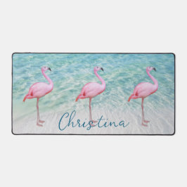 Niedlicher rosa Flamingos tropischer Strand indivi Schreibtischunterlage