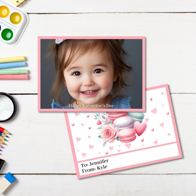 Niedlicher Rosa Macarons Foto Klassenzimmer Valent Karte (pink macaron photo valentine)