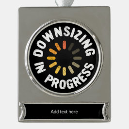 Niedlicher Rückgang in Progress Weihnachtsfeiertag Banner-Ornament Silber
