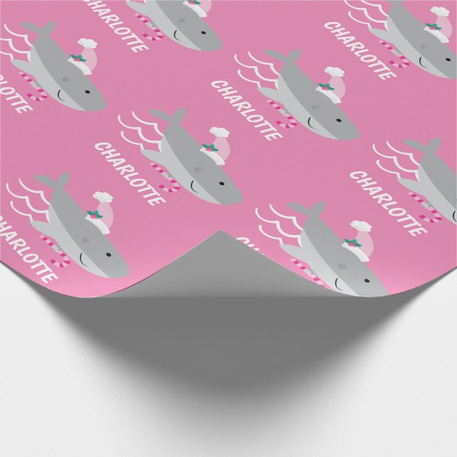 Niedlicher Santa Shark-Girl mit Namensschild Geschenkpapier (Ecke)