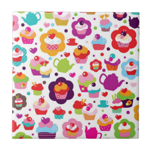 Niedlicher Schalenkuchen und Teetopf Fliese