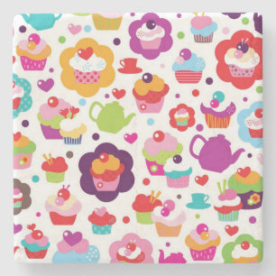 Niedlicher Schalenkuchen und Teetopf Steinuntersetzer