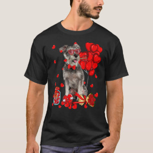 Niedlicher Schnauzer Hund Funny Heart Valentine's T-Shirt