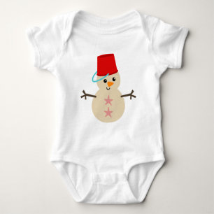 Niedlicher Schneemann aus Sand mit Pail für Hut Baby Strampler