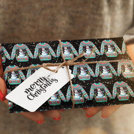 Niedlicher Schneemann im Ugly Christmas Sweater Geschenkpapier