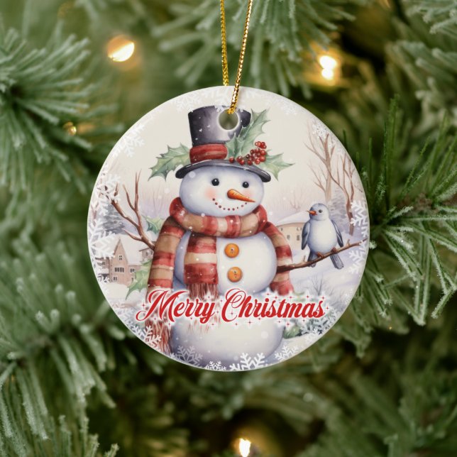 Niedlicher Schneemann mit Vogel im Schnee Keramik Ornament (Baum)