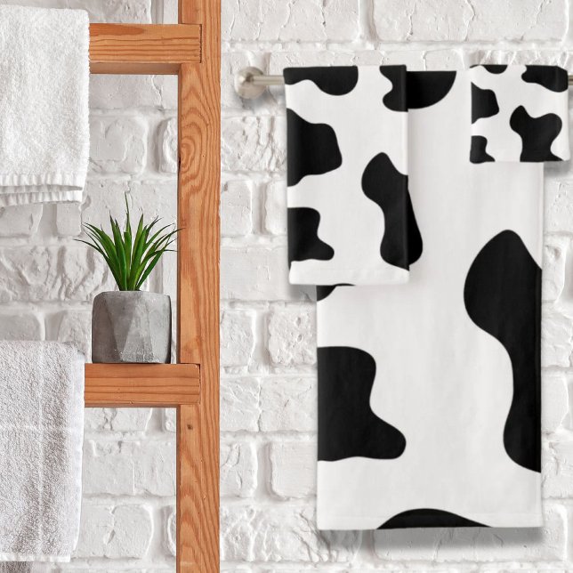 niedlicher Schwarz-Weiß-Kuhdruck Badhandtuch Set (cute black and white farm dairy cow print bath towel set)