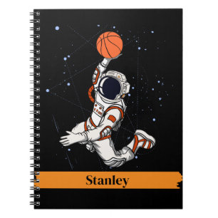 Niedlicher schwarzer Astronaut Weltraumgalaxie Bas Notizblock