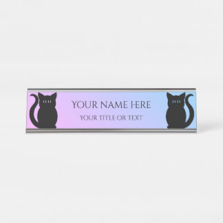 Niedlicher schwarzer Katzenhintergrund Schreibtischnamensplakette