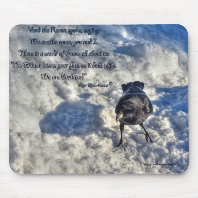 Niedlicher Schwarzer Rabe im Schnee-Foto Mousepad (Vorne)