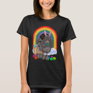 Niedlicher Schwarzer Standard Poodle Ostereier Bun T-Shirt