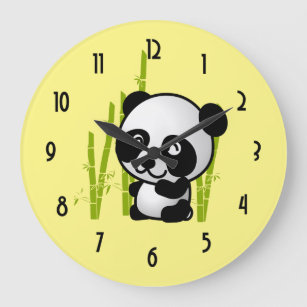 Niedlicher Schwarzweiss-Pandabär in einer Große Wanduhr