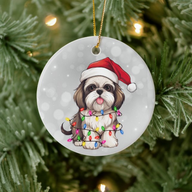 Niedlicher Shih Tzu Dog in Weihnachtsbeleuchtung e Keramik Ornament (Baum)