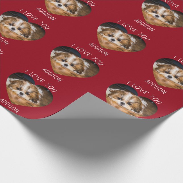 Niedlicher shih tzu Liebe Valentinherz Foto Geschenkpapier (Ecke)