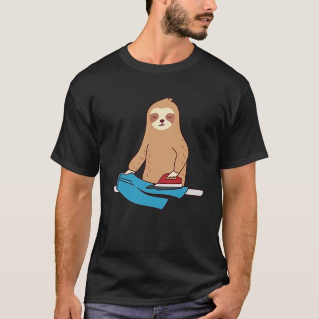 Niedlicher Sloth Ironing Rodent Lazy Tired Pullove T-Shirt (Vorderseite)