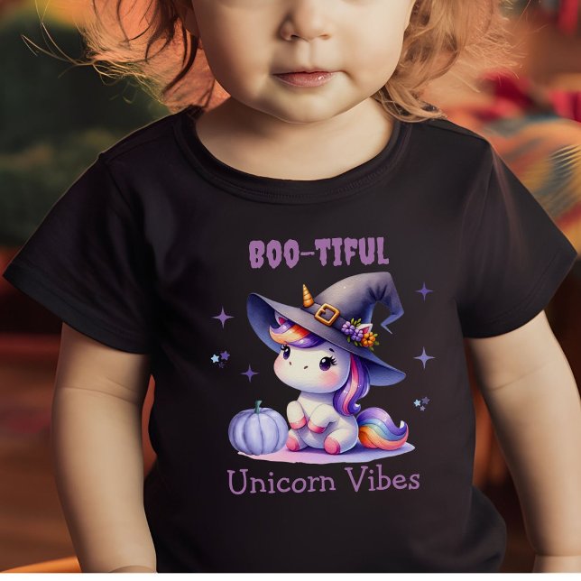 Niedlicher Spaß Halloween Einhorn Wundermädchen Baby T-shirt (Von Creator hochgeladen)