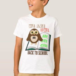 Niedlicher Spaß Wir sind zurück zur Schule Persönl T-Shirt