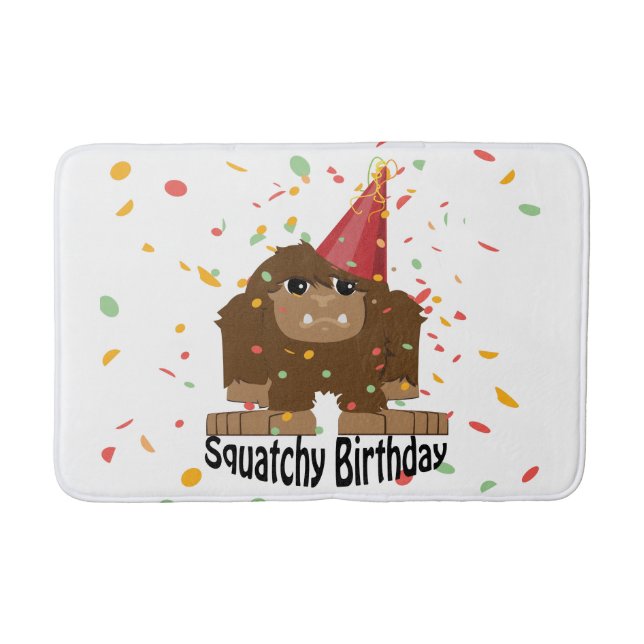 Niedlicher Squatchy Birthday Bigfoot Badematte (Vorderseite)