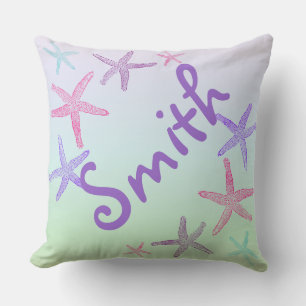 Niedlicher Starfish auf Aqua Pastel Monogram Kissen