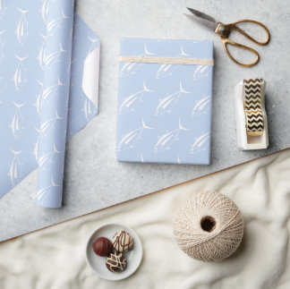 Niedlicher Thunfischfang auf Pastel Blau Geschenkpapier