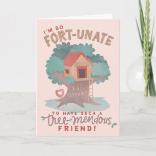 Niedlicher Tree Fort Punny Geburtstagswunsch Karte