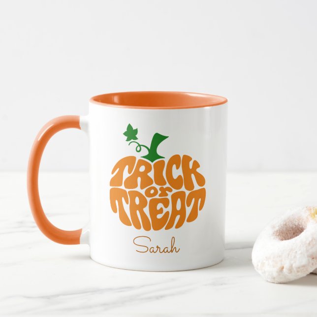 Niedlicher Trick oder Treat Halloween Pumpkin Tasse (Mit Donut)