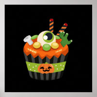 Niedlicher und grauenhafter Halloween Cupcake mit
