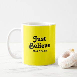 Niedlicher und heller Glaube an Wunder Gelb Kaffeetasse