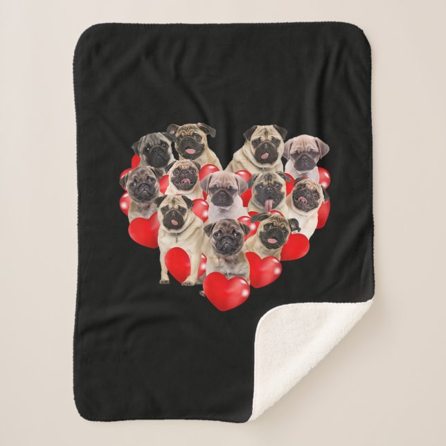 Niedlicher Valentinstag Mops Hund Herz Welpe Sherpadecke (Vorderseite)