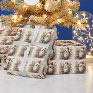 Niedlicher Vogel mit Red Hat in Holly Bush Geschenkpapier