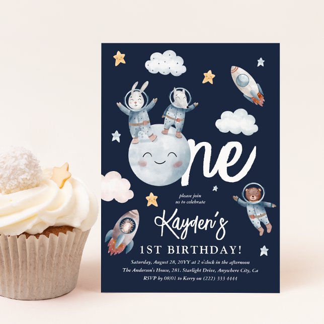 Niedlicher Waldtierraum 1. Geburtstag Einladung (Cute Space Woodland Animals 1st Birthday Party Invitation)