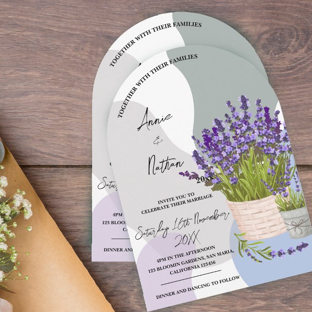 Niedlicher Wasserfarbenlavender sticht bei einer B Einladung (Cute Watercolor Lavender Stems in a Basket Wedding Invitation)