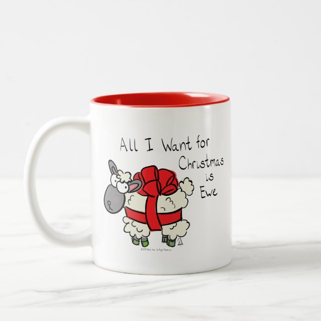 Niedlicher Weihnachtsschlaf Cartoon Zweifarbige Tasse (Links)