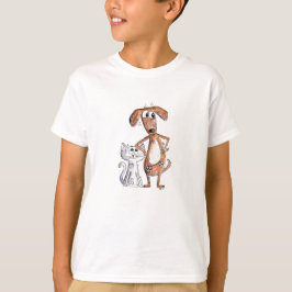 Niedlicher, weißbrauner Hund und graue Katze T-Shirt